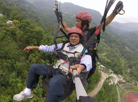 sikkim paragliding
