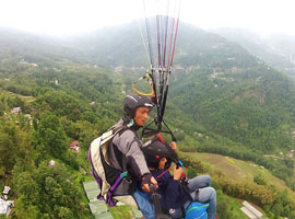 paragliding sikkim
