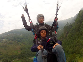 adventure paragliding
