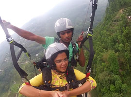 Paragliding in India