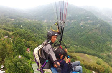 Paragliding in Sikkim Paragliding in Sikkim